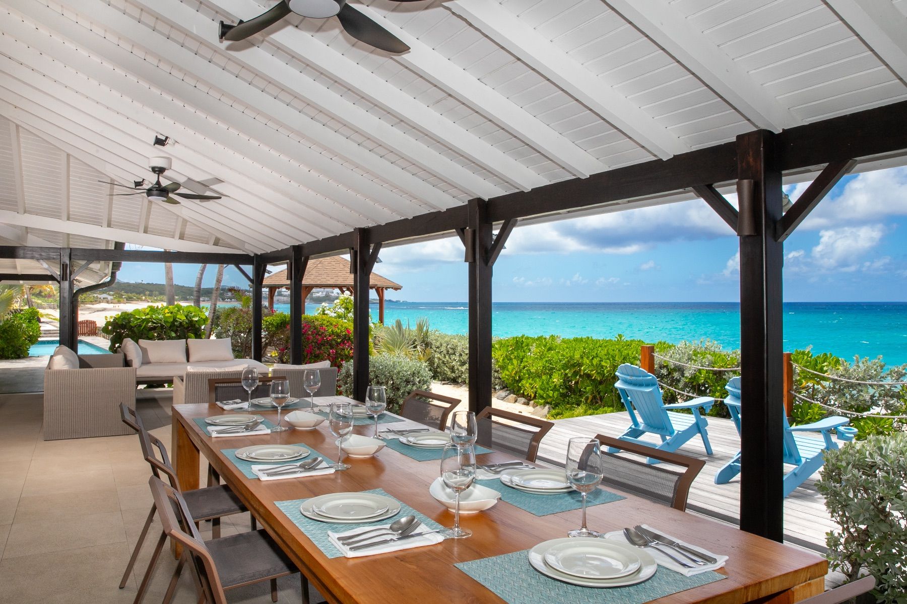 Blue Beach Villa villa photo.